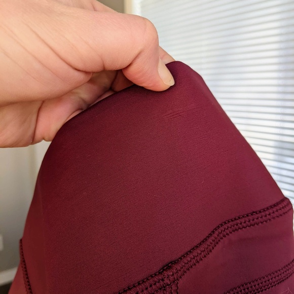 Lolë leggings with mesh panels and two pockets, unworn! XS - Picture 10 of 10